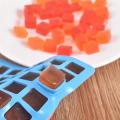Foremka forma silikonowa do robienia żelek żelków kostki małe 126szt pipeta