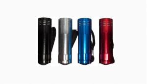 LATARKA DIODOWA 9 LED kieszonkowa