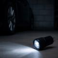 Latarka ręczna ładowarka 230V Latarka led akumulatorowa